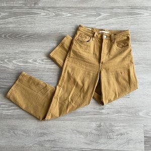 Levi’s Ribcage Jeans